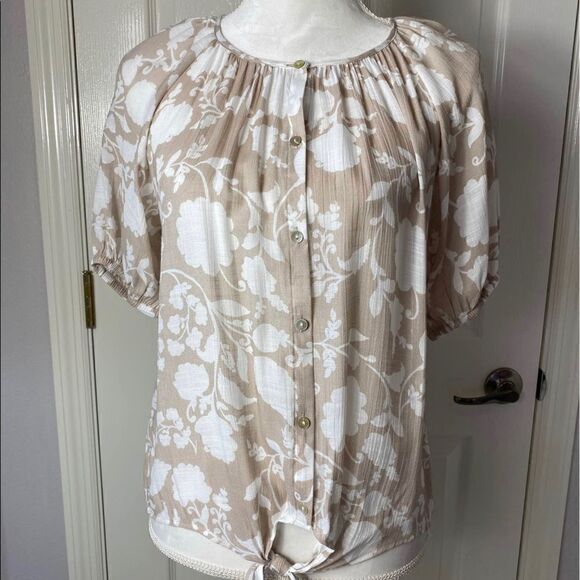CORAL BAY SMALL Women’s Floral Print Button Down Top with Tie Front - Picture 3 of 9